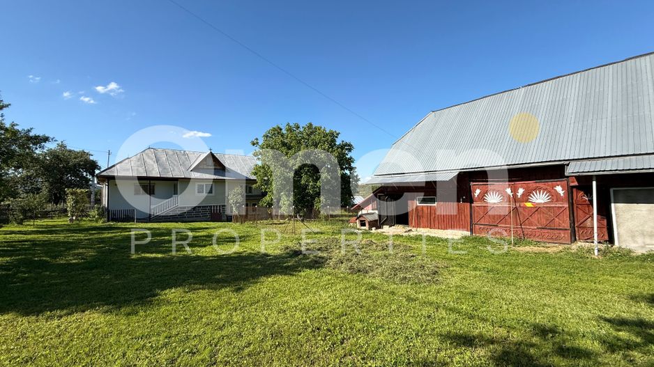 Casă la țară cu șură și grajd, în Vălenii Lăpușului – priveliște panoramică - Poză 2