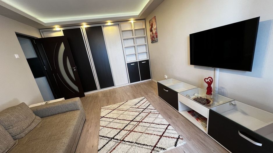 De vânzare: garsonieră renovată - Gorjului - metrou - Vedere spate - Poză 3