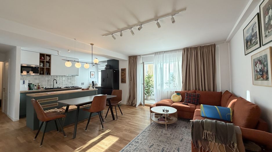 4 camere renovat | 102mp | centrala proprie | Decebal-Alba Iulia - Poză 1