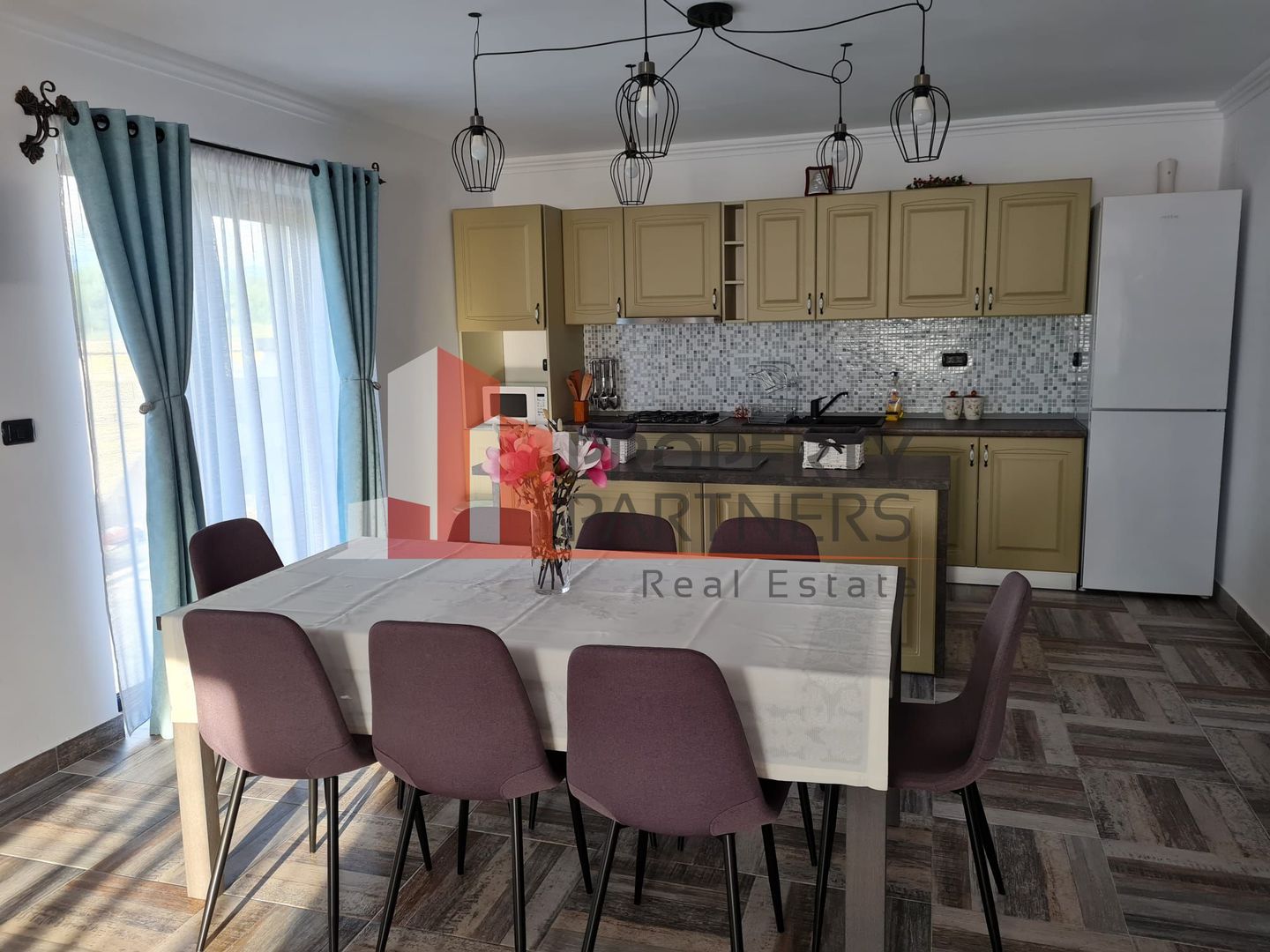 Casă modernă in Tohanul Nou, la 4 km de Castelul Bran - Poză 11