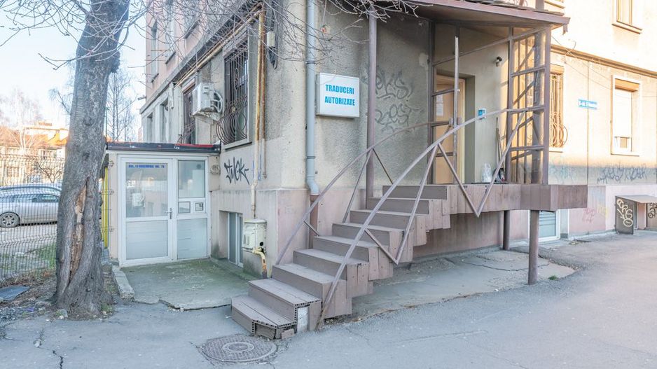 Doua spatii pentru birouri cu acces direct din strada - Poză 1