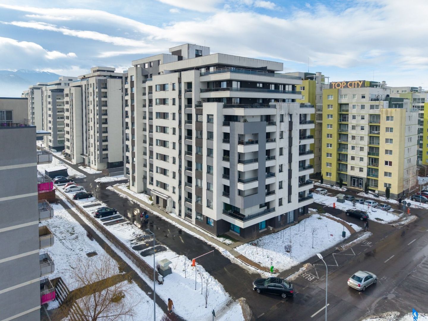 Apartament 2 camere,80 mp utili+parcare subterana-Coresi - Poză 33