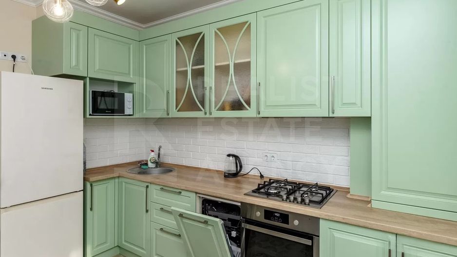 Chirie, apartament, 2 camere, strada Vasile Alecsandri, Centru - Poză 2