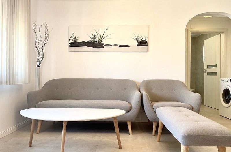 Apartament în Piața Victoriei, de închiriat, 2 camere - Poză 5