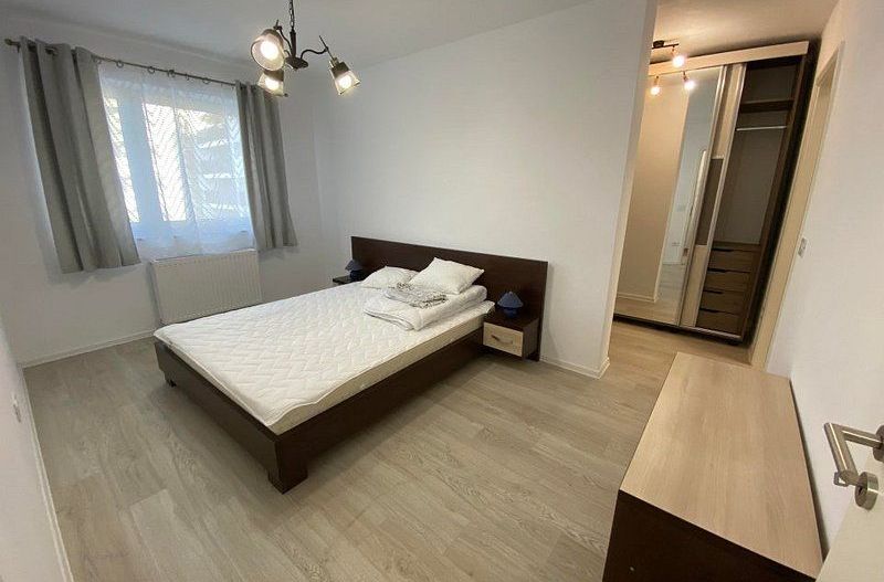 Inchirere apartament cu 3 camere Coresi Avantgarden - Poză 3