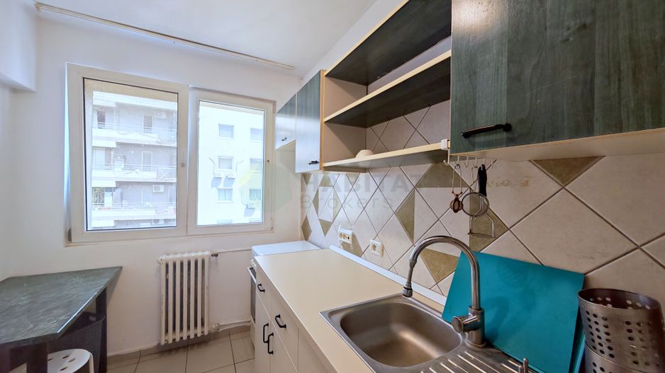 Apartament cu trei camere in inima cartierului Titan - Poză 5