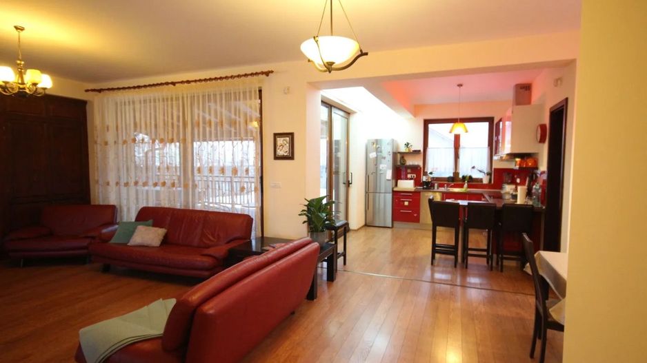 Calduroasa si primitoare - Poză 25