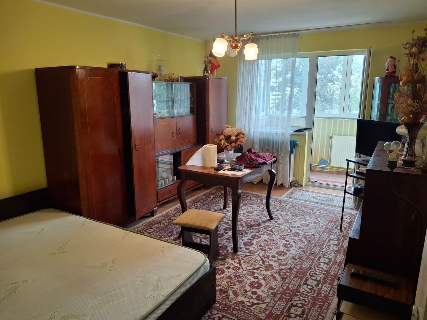 Apartament cu doua camere de inchiriat - Poză 1
