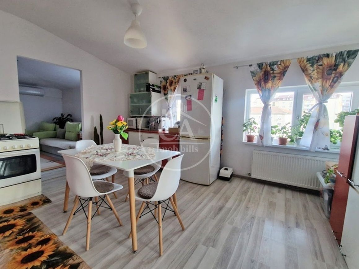 Apartament cu 2 camere de vanzare in zona Ioisa, Oradea - Poză 1