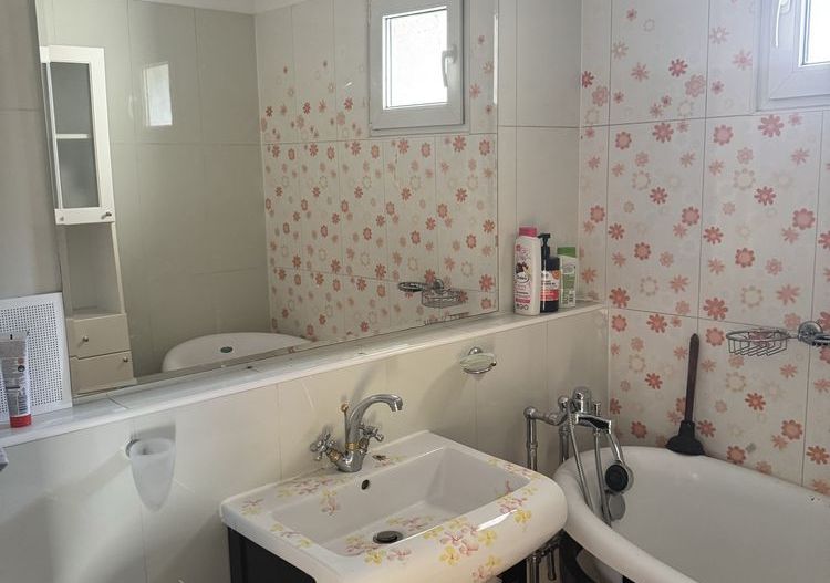 De închiriat apartament 2 camere Calea Văcărești - Poză 4