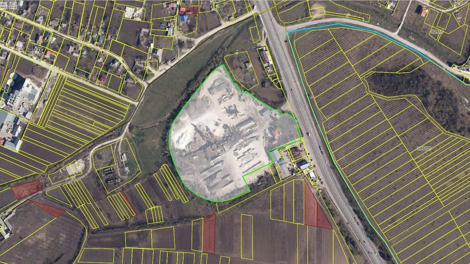 Teren pentru construcții 5 ha, amplasat strategic pe traseul Chișinău–Orhei - Poză 1