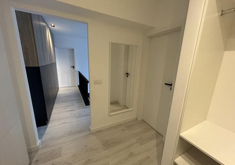 Penthouse cu Loft, Design Contemporan & Priveliste superba - Poză 7