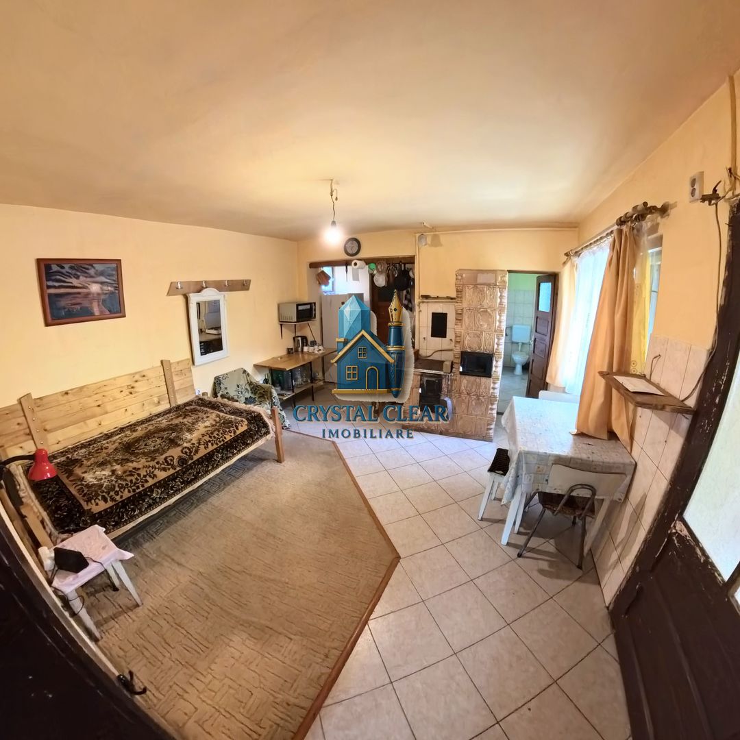 Casă 2 camere + teren 1700 mp - zona Platoul Cornești, str. Trebely - Poză 7