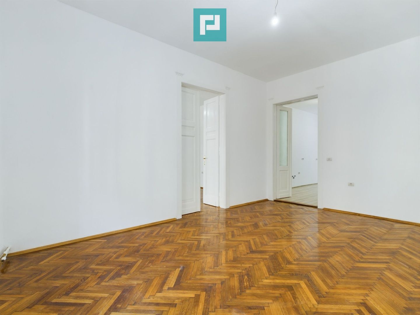 Apartament ultracentral cu 2 camere - Poză 8