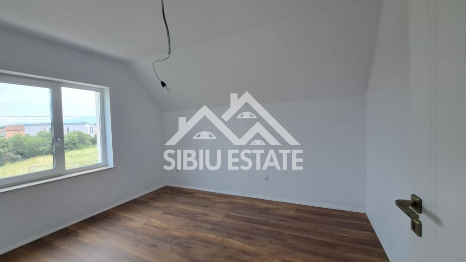 Casa Sibiu Vest, zona Cristian - Poză 13