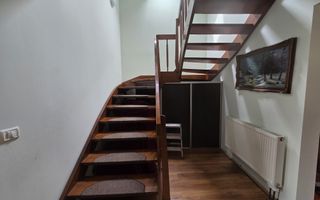 Casă individuală cu 4 camere in Dumbrăvița - Poză 7