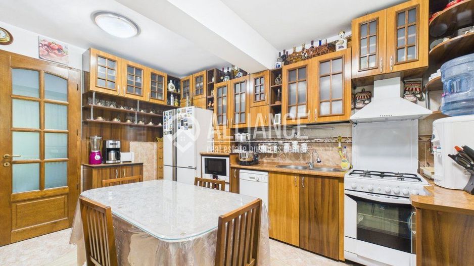 EFORIE SUD(COD04)-Vila S+P+1+M -10 camere si piscina exterioara - Poză 13