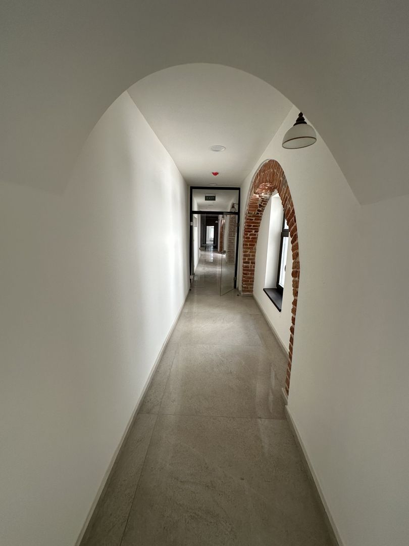 Spatii de birouri Ultracentral suprafață  de 67.6  mp - Poză 6