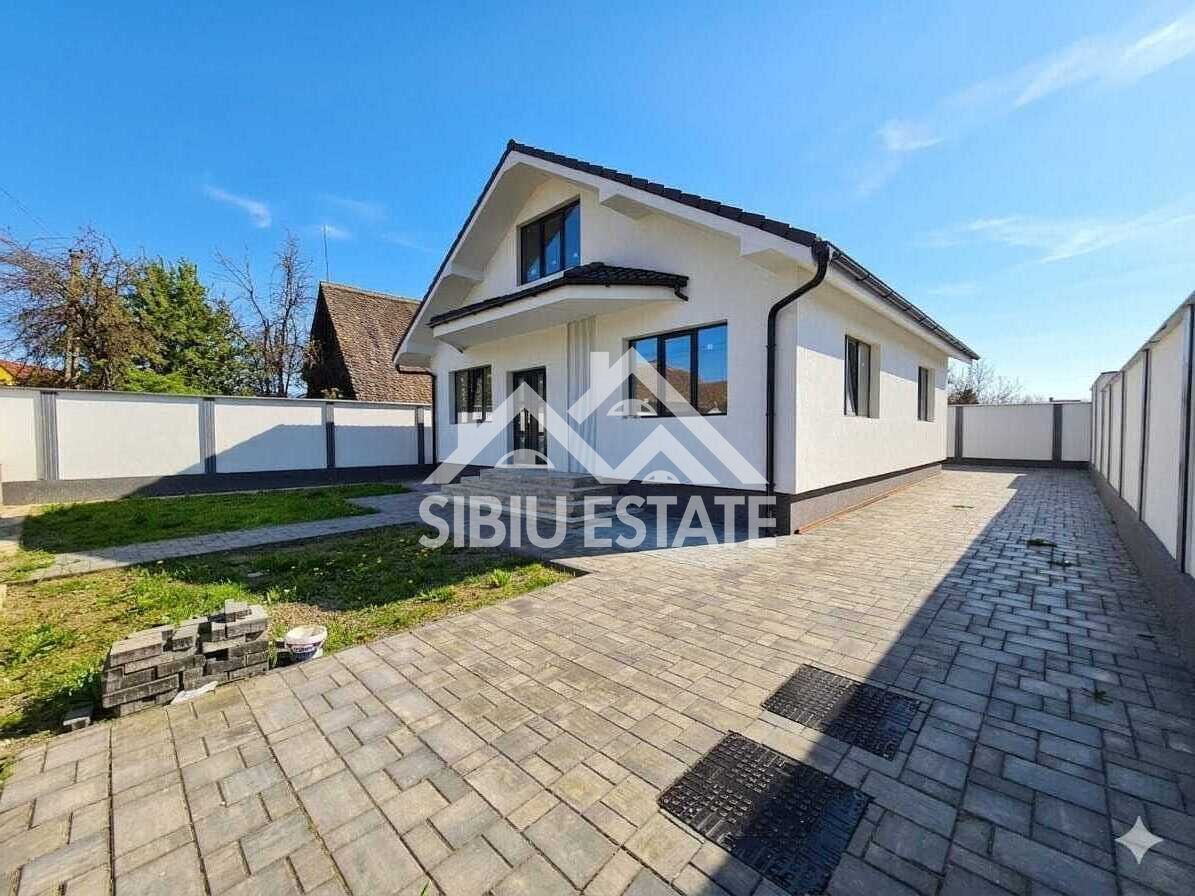 Casa  pe un singur nivel, Cristian, Sibiu - Poză 1