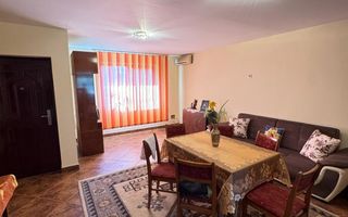 Casa de vanzare parter+etaj / 7 camere/ 1550mp teren+ 240mp utili+garaj / Dancu - Poză 3