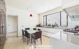 Vilă exclusivistă | 275 mp utili | Teren 700 mp | Garaj & Terasă - Poză 31