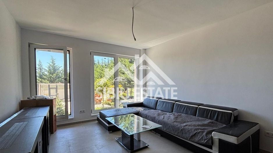Apartament 3 camere de vanzare - structura tip vila, zona verde - Poză 2