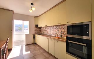 Exclusivitate - Zona Carpatilor, apartament decomandat, insorit, loc de parcare - Poză 5