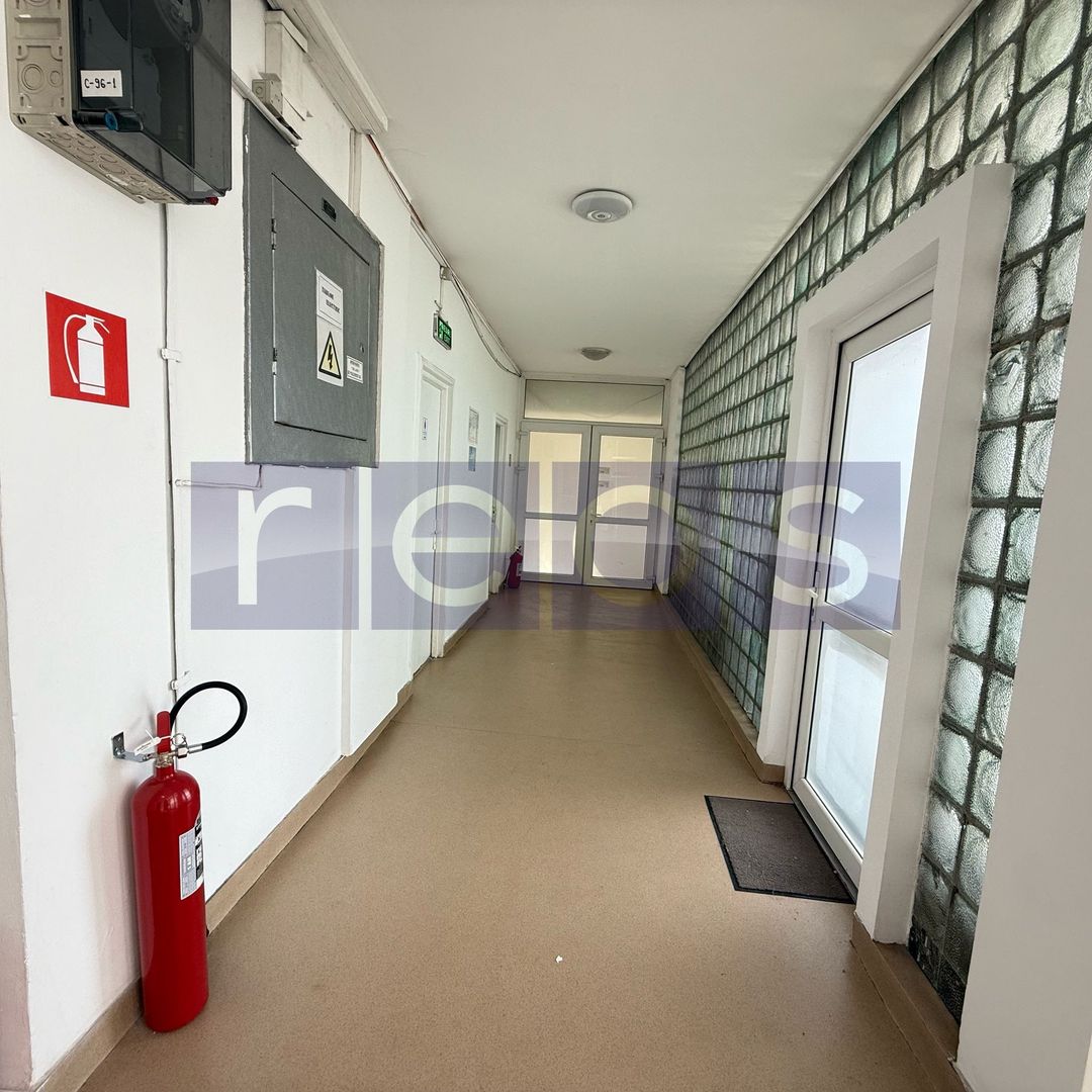 OPORTUNITATE DE INVESTIȚIE | CLĂDIRE BIROURI + PARCARE | 3700 MP | ULTRACENTRAL - Poză 16