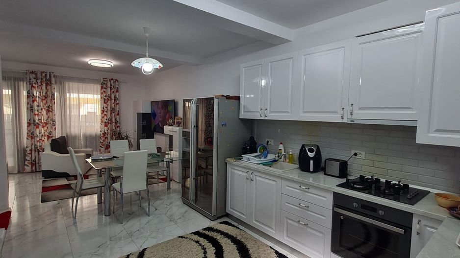 Cochet si primitor - Poză 3