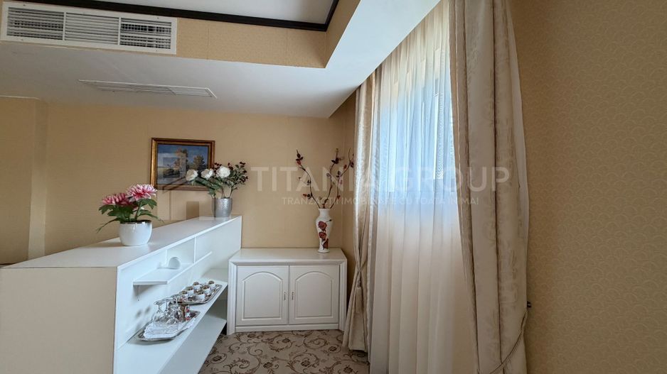 Hotel 4 stele, complet echipat, 85 camere, teren 5000 mp - Predeal - Poză 14