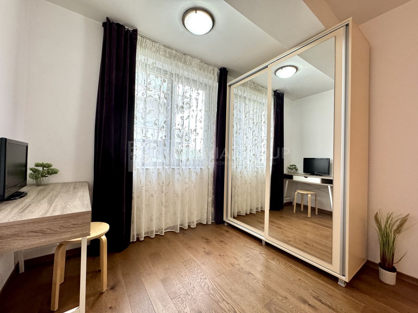 Apartament 3 camere+2bai , parcare subterana Dealul Morii, Centrul Civic - Poză 5