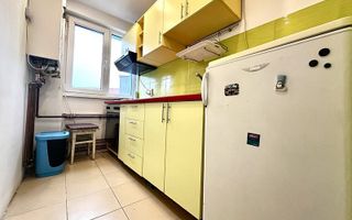 Apartament cu 3 camere de vânzare - Poză 13