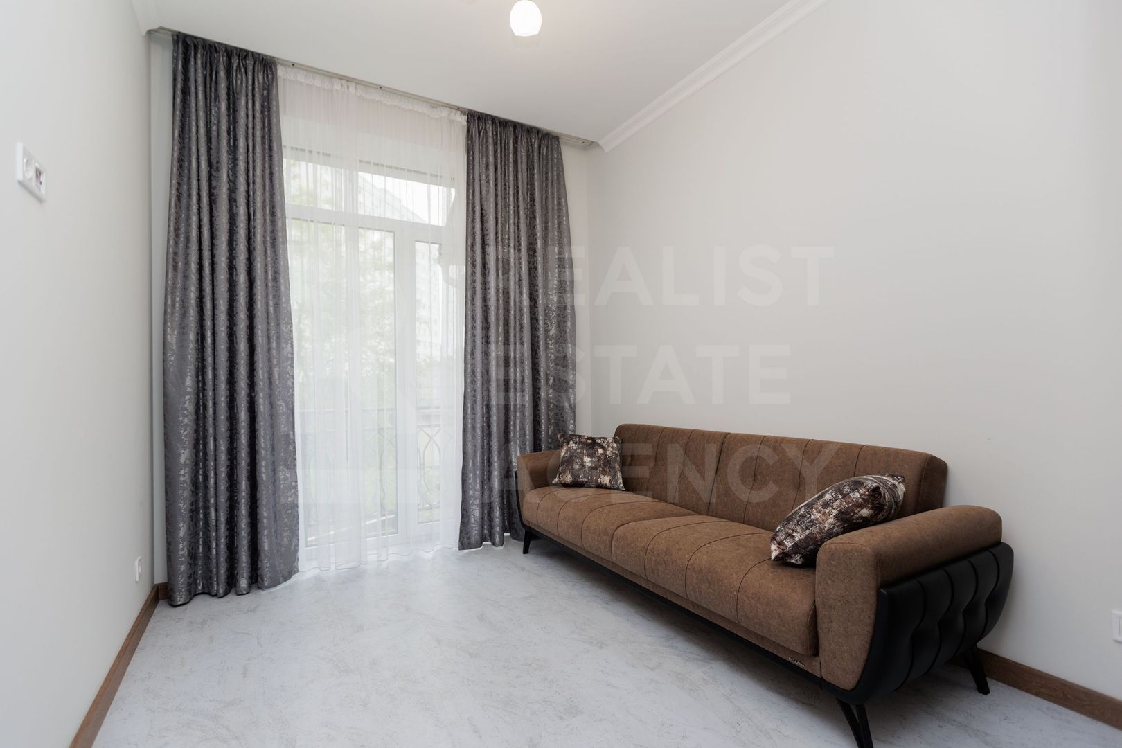 Chirie duplex, 4 camere,  str. Alexandru Marinescu Buiucani. - Poză 14