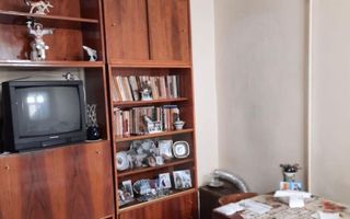 Apartament Semicentral aproape de Facultatea de Litere. - Poză 3