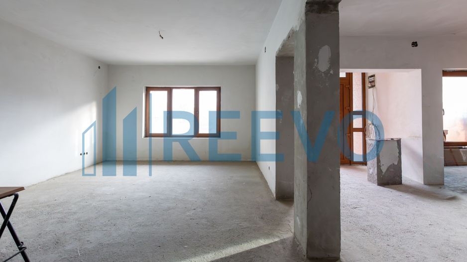 Vilă modernă în Cartierul CFR, cu mansardă și garaj - Poză 4