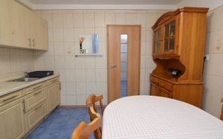 2 camere decomandat si renovat zona VITAN - Poză 1