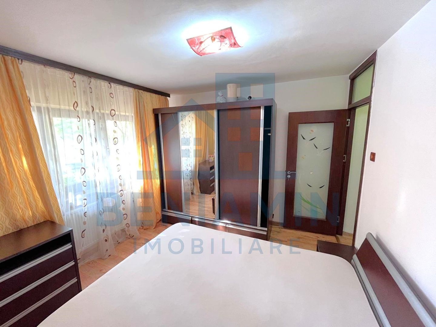 Apartament-2 Semi-Parter-Mobilat-Utilat-Rovine-Langa Damarin - Poză 7