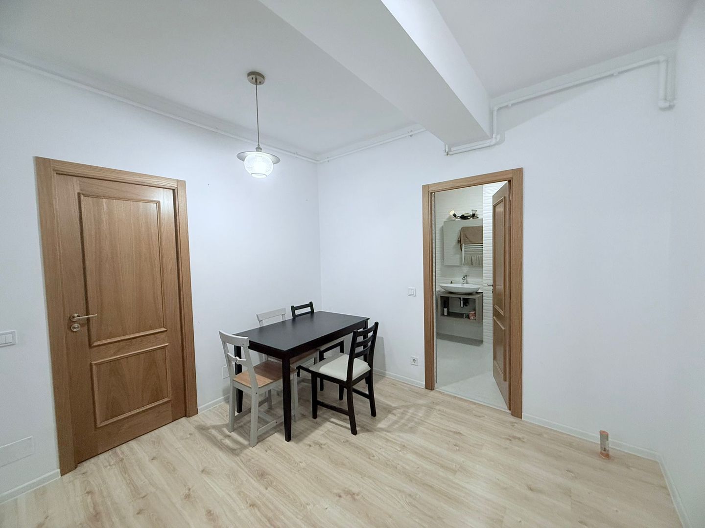 GARSONIERA DE LUX DECOMANDATA MOBILATA SI UTILATA 40MP - Poză 2