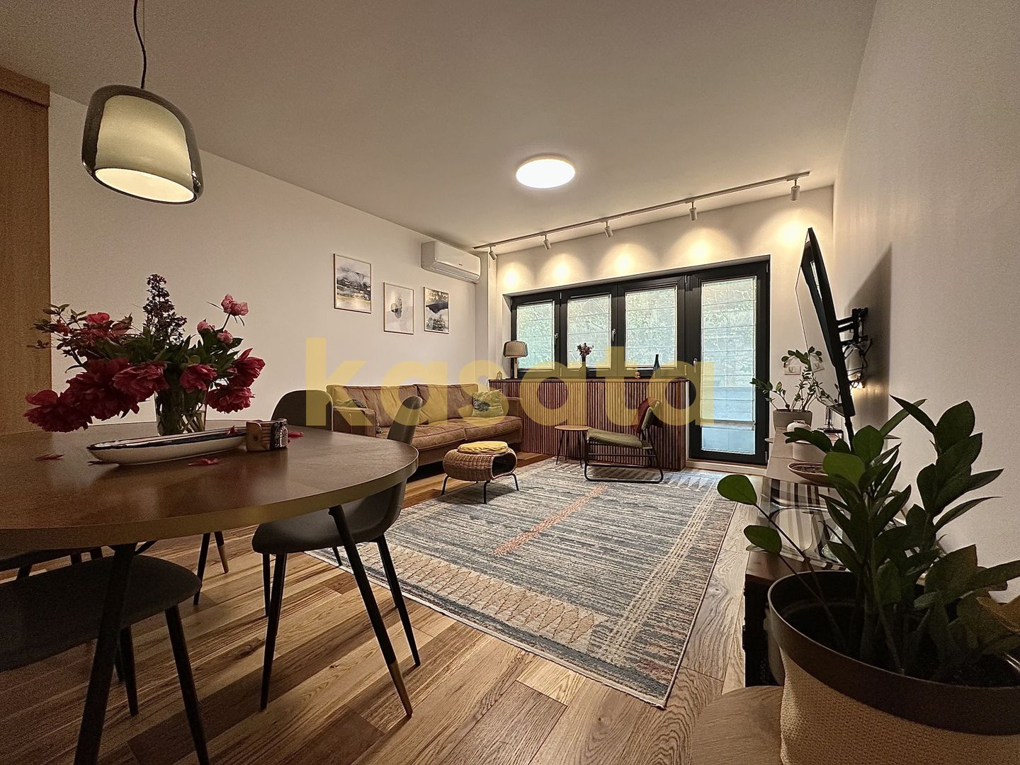 Apartament 4 Camere 🏡 | Etaj 1/6 🏢 | Fără Risc Seismic ✅| Boxă - Poză 1