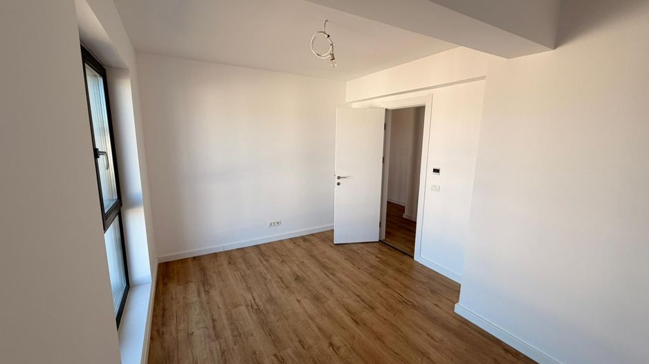 AP. 4 CAMERE PALLADY - TIP DUPLEX, PARCARE, CENTRALA PROPRIE, BLOC NOU - Poză 13