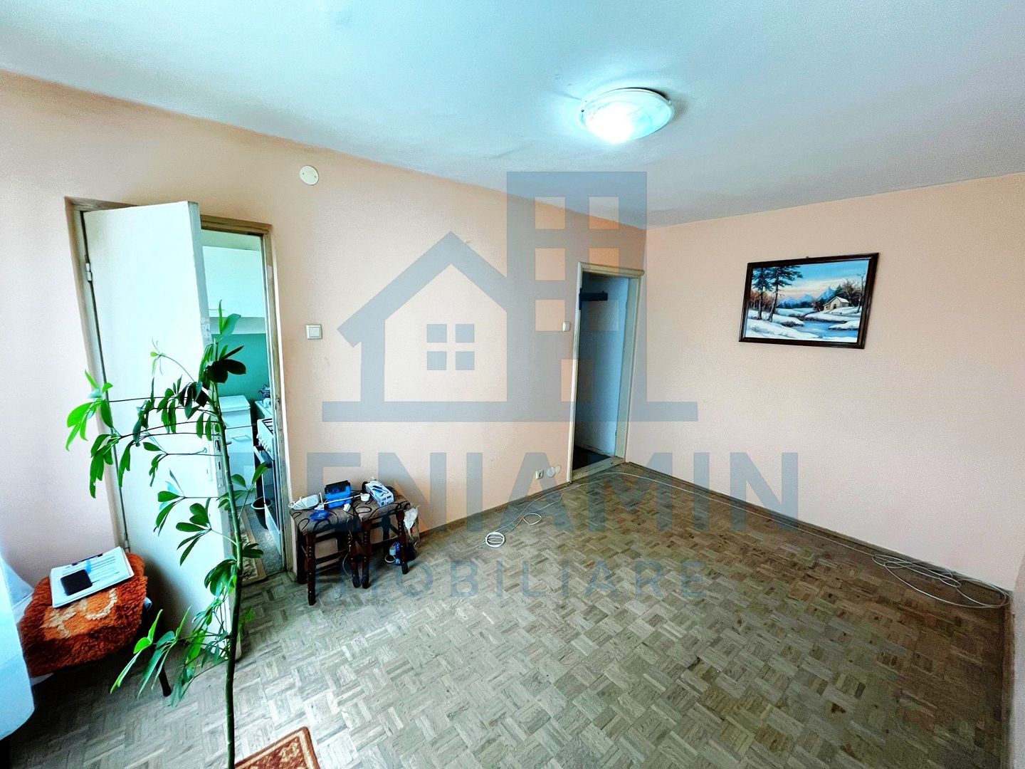 Apartament 2 Camere Disponibil Imediat Cartierul Eroilor - Poză 1