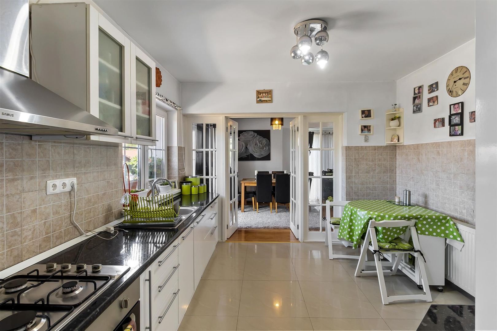 Vila / Casa superba cu 5 camere zona | 1032 mp teren |  Sanpetru Brasov - Poză 5