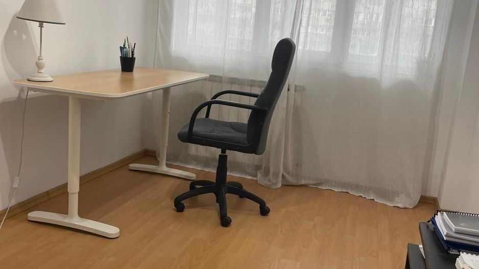 AP. 3 CAMERE LUJERULUI, CENTRALA TERMICA, BUCATARIE INCHISA, MOBILAT - Poză 8