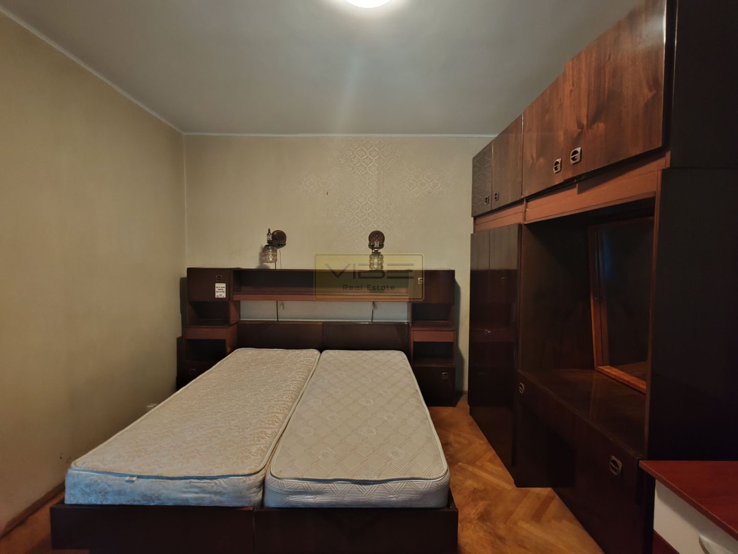 Tudor Vladimirescu - Apartament 2 camere - etaj 1! - Poză 2
