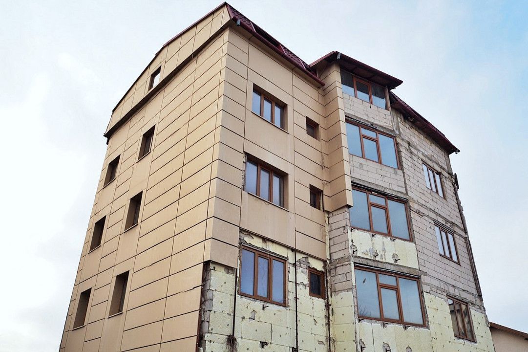 Vanzare Bloc nefinisat, P+3+M, Popa Sapca - Poză 1