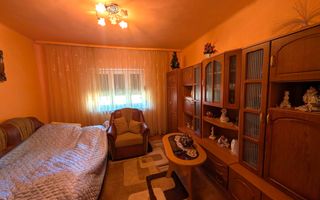 De vanzare casa 4 camere, 939mp teren, Oarda de Jos - Poză 3