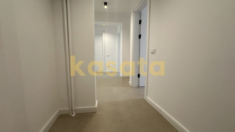 Apartament 3 Camere 🏡 | Universitate 📍| Centrală de Bloc 🔥 | Boxă - Poză 14