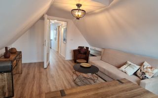 Vila spațioasă și elegantă de vânzare la intrarea în cartierul Turnișo - Poză 6