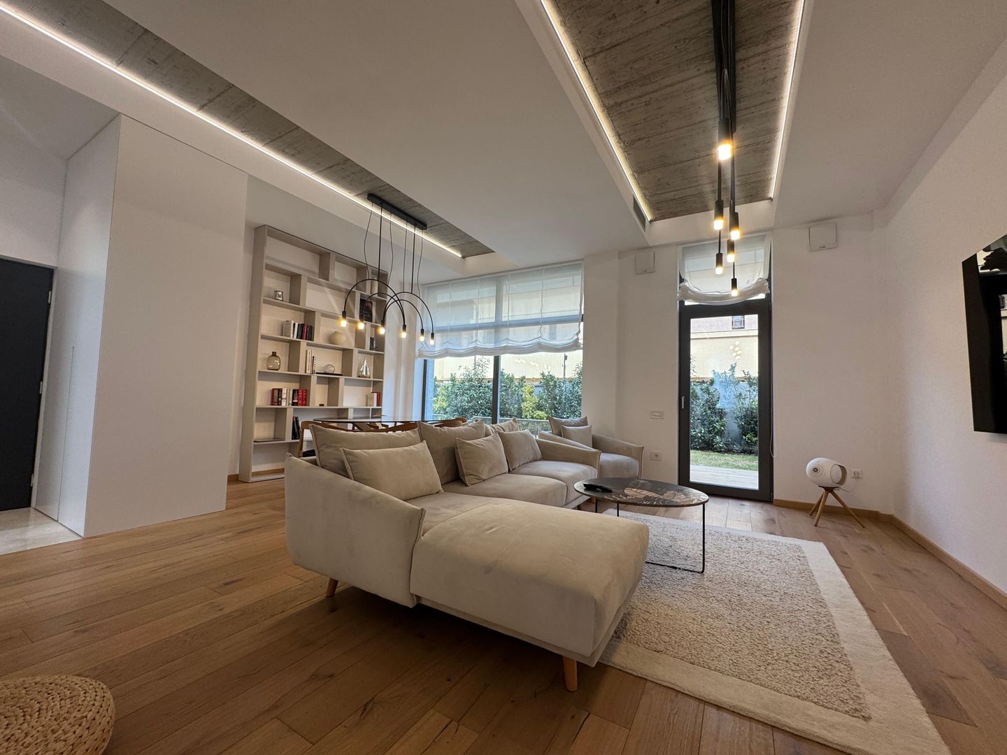 VILA SUPERBA 4 CAMERE + PARCARE ACOPERITA || PIPERA|| EPIQUE HOME - Poză 5