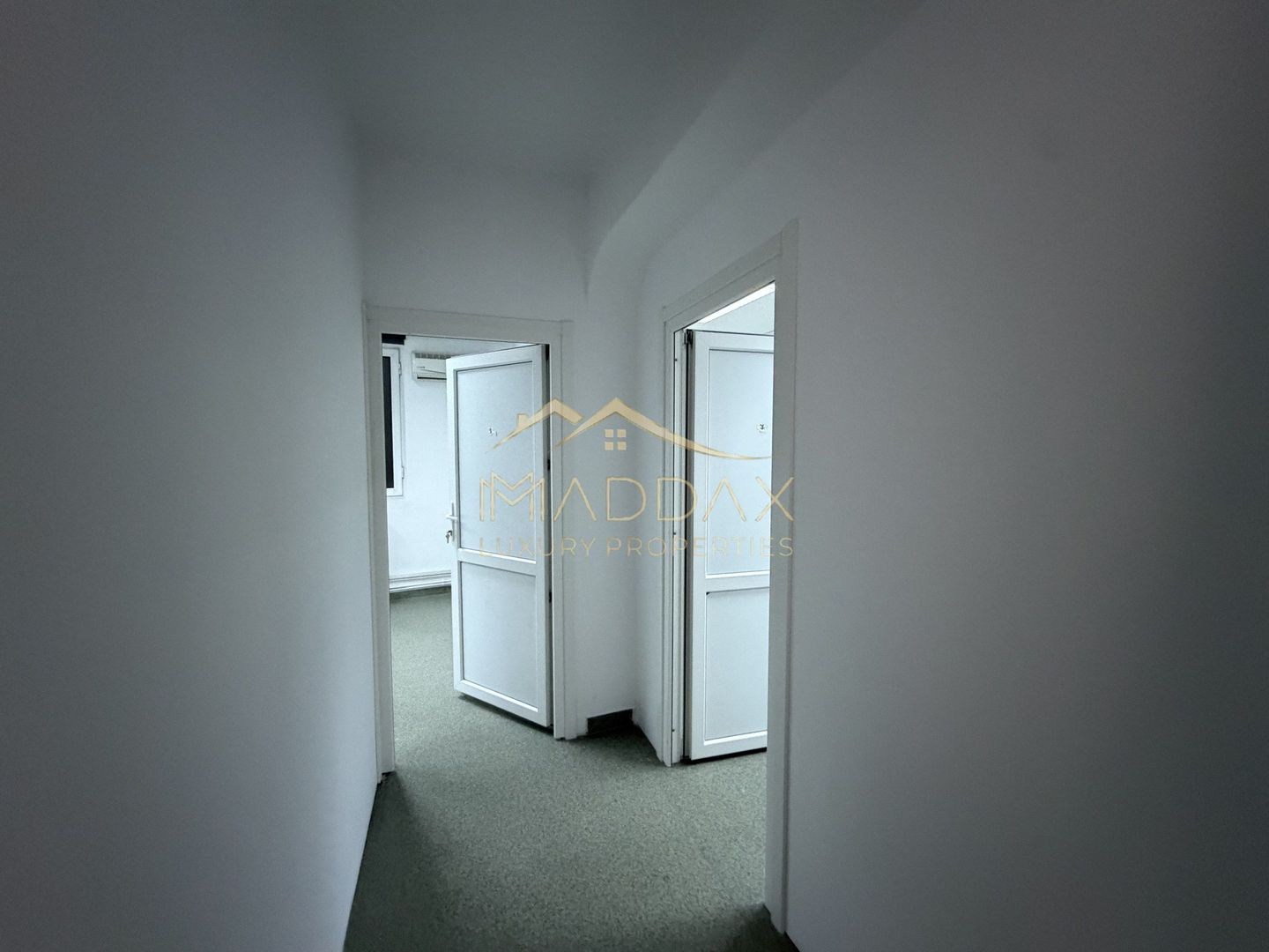 Clădire de birouri S+P+2E+M // 557 mp // Cotroceni - Poză 48